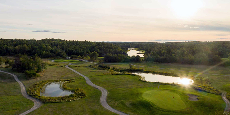 club de golf pine grove drone vue d'oiseau