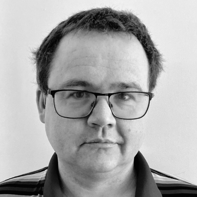 travis morgan headshot